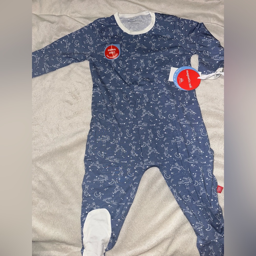 Magnetic Me Footie 6-9M